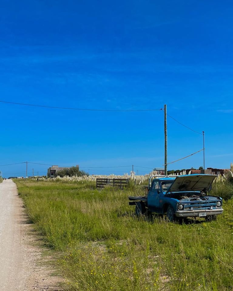 Instagram post from hosteldereta. This post is in position 24.