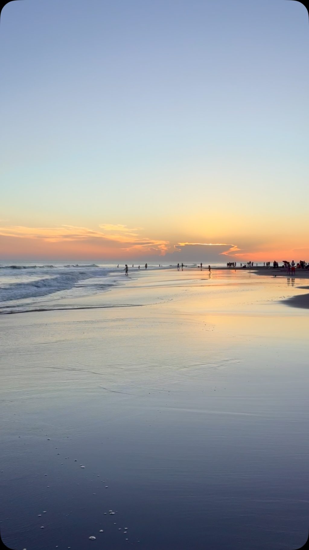 Instagram post from hosteldereta. This post is in position 10.