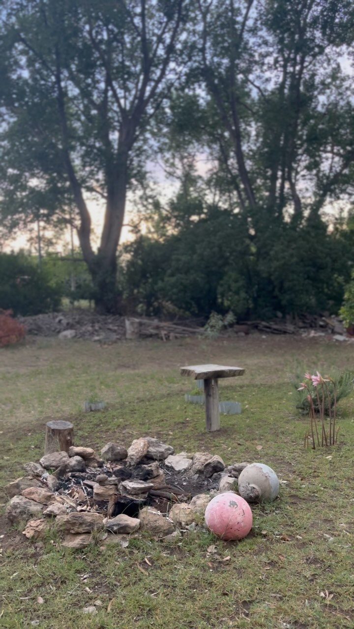 Instagram post from hosteldereta. This post is in position 9.